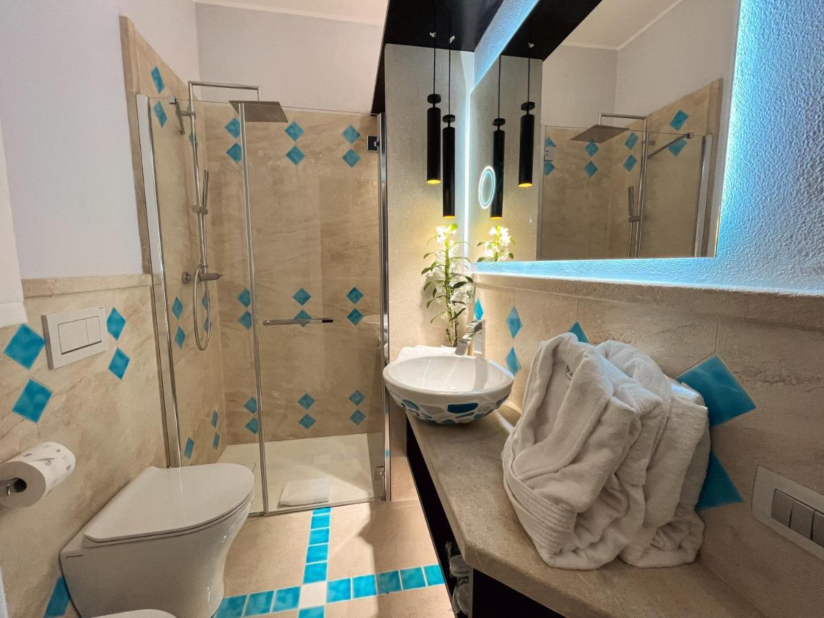 Villa Aquamarina Pavoncella Rossa 皮诺港 外观 照片